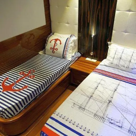 Botel Sadiye Hanim